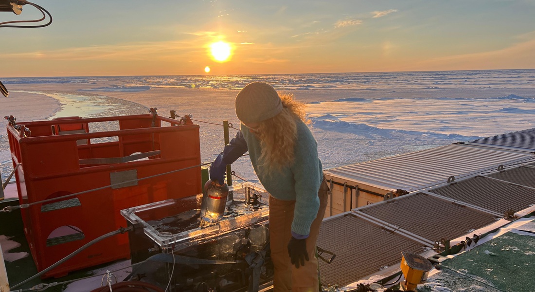 Measurements of nitrogen fixation in the Arctic Ocean aboard RV Polarstern (photo: Rebecca Duncan)