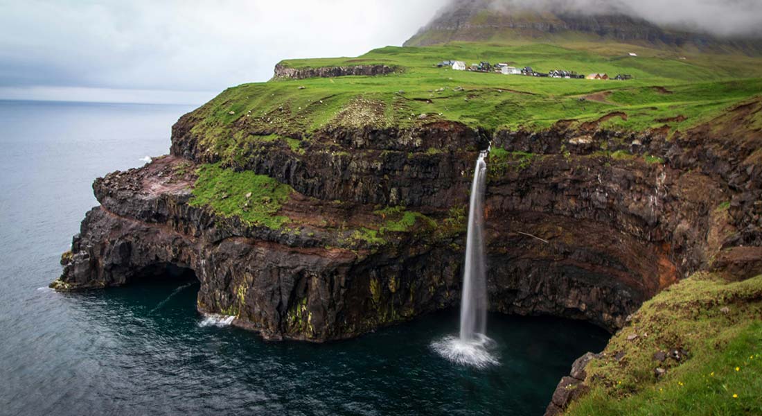 Gásadalur is, together with Saksun, among the most photographed and visited sites on the Faroe Islands. Photo: Pexels